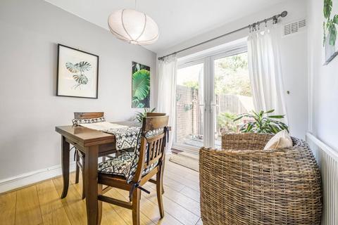 undefined, Gosden Hill Road, Guildford GU4