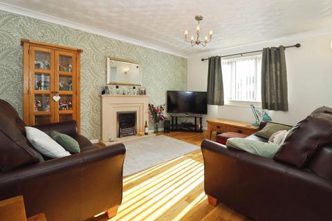4 bedroom detached house for sale, Dewfalls Drive, Bradley Stoke, Bristol, Gloucestershire, BS32