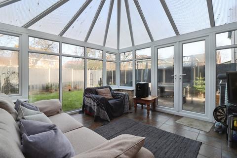 4 bedroom detached house for sale, Dewfalls Drive, Bradley Stoke, Bristol, Gloucestershire, BS32