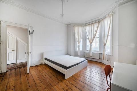 1 bedroom flat for sale, Stanwick Road, West Kensington, London, W14
