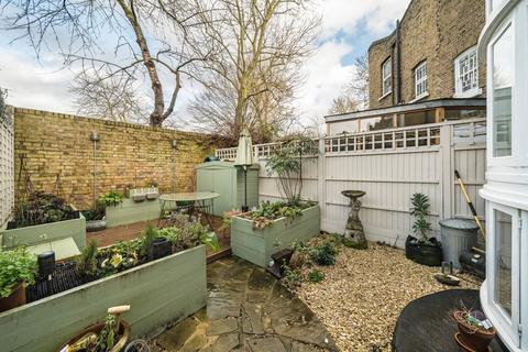 undefined, Chapter Road, London SE17