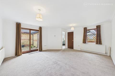 3 bedroom bungalow to rent, Whitton Close, Cambridge CB24