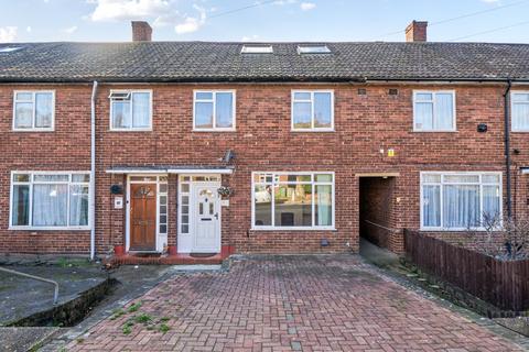 4 bedroom terraced house to rent, Hargood Road London SE3