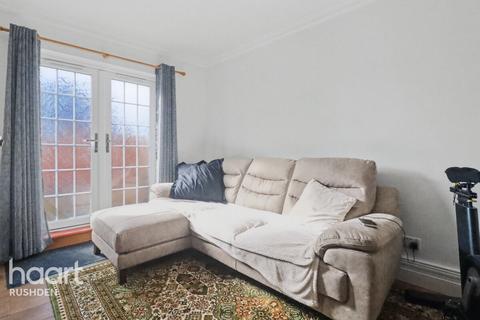 3 bedroom terraced house for sale, Wellingborough Road, Rushden