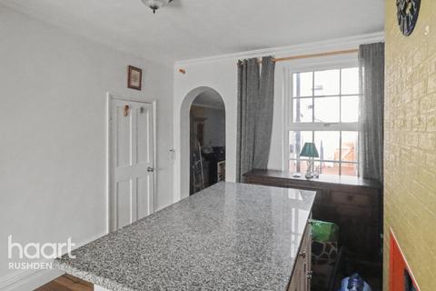 3 bedroom terraced house for sale, Wellingborough Road, Rushden