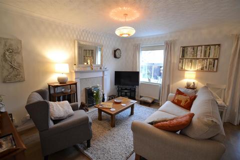 3 bedroom detached house for sale, Godiva Road, Leominster