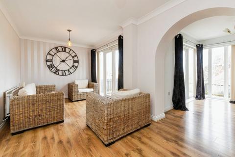 5 bedroom detached house for sale, Falcon Road, Hartlepool TS26