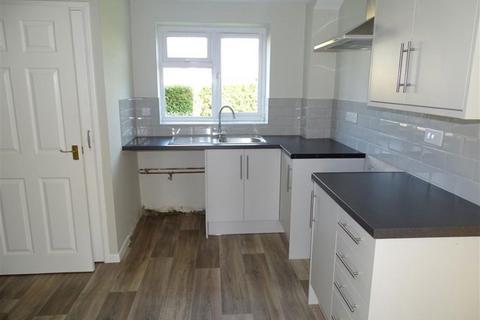 3 bedroom terraced house to rent, Wintringham Rd, St. Neots. PE19 1NX