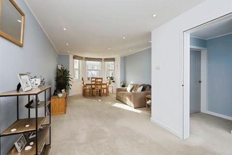 2 bedroom flat for sale, Wilmington Square, Eastbourne