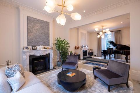undefined, Warwick Avenue, Little Venice, London, W9