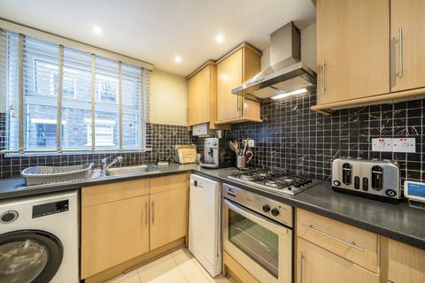 undefined, Chestnut Close, London SW16
