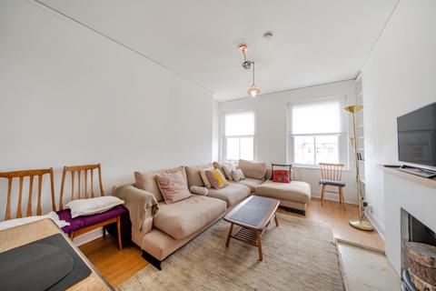 2 bedroom flat to rent, Fortess Road London NW5