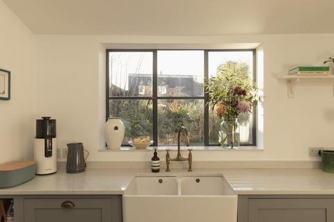 undefined, Halifax St, Upper Sydenham, SE26