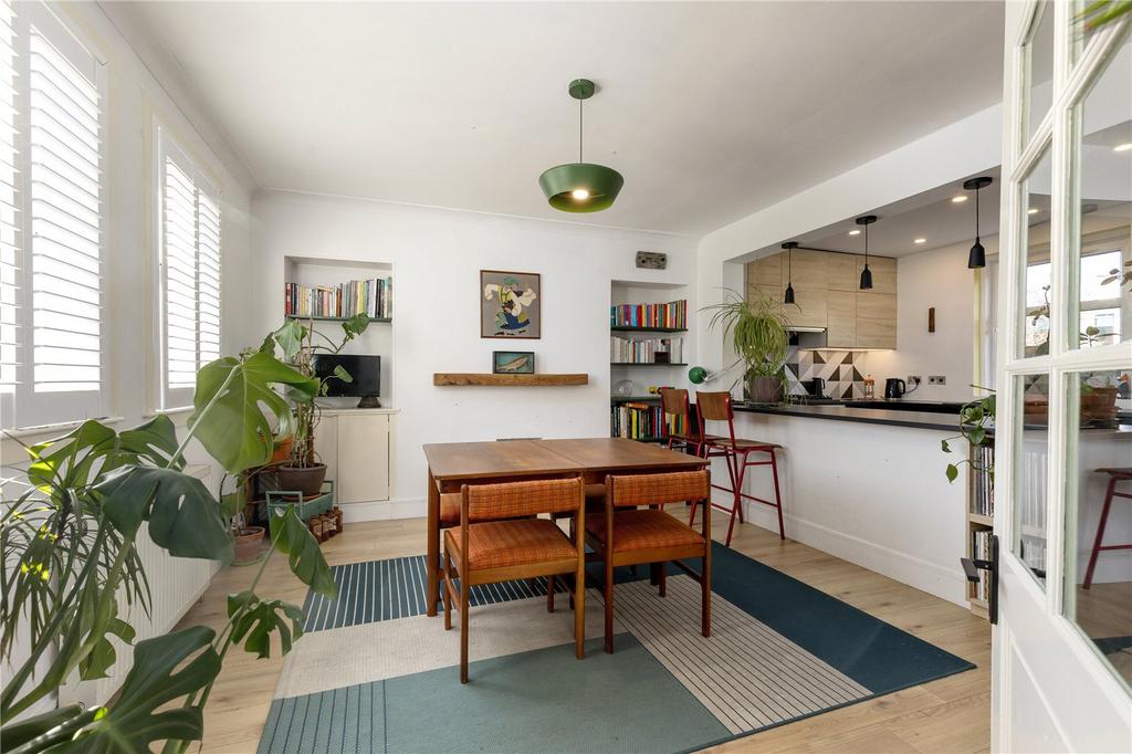 Kitchen/Dining