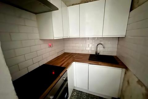 undefined, North Hill Road, Swansea SA1