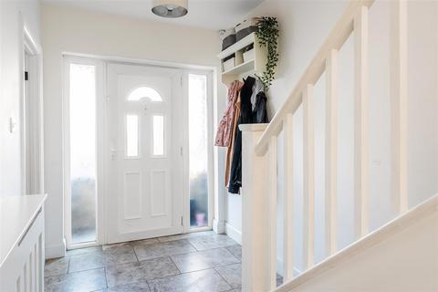 undefined, Abbotts Road, Cheam,