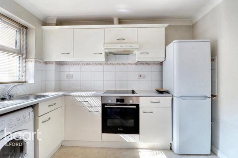 1 bedroom apartment for sale, Albert Road, Ilford