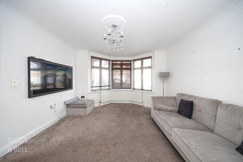 3 bedroom semi-detached house for sale, Durham Road, Luton, Bedfordshire, LU2