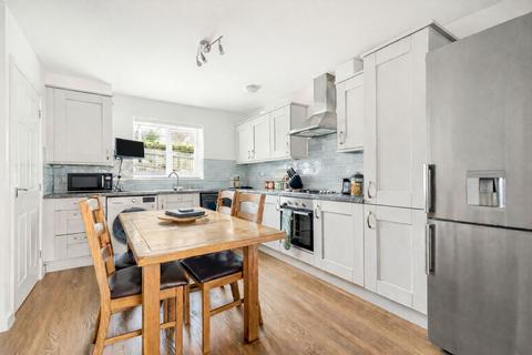 undefined, Gwarak Dherwen, Truro TR2