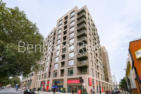 1 bedroom apartment to rent, Gasholder Place, London SE11