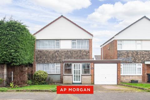 High Farm Road, Hurst Green, Halesowen, West Midlands, B62