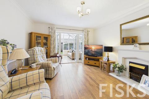 3 bedroom bungalow for sale, Redwoods, Canvey Island, SS8