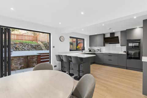 4 bedroom detached house for sale, George Street, Maulden