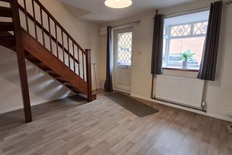 2 bedroom terraced house to rent, Summerfield Drive, SLEAFORD