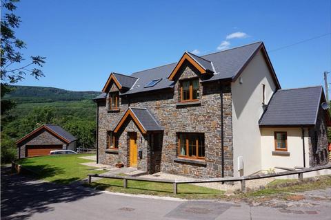 Heol Wenallt, Neath SA11