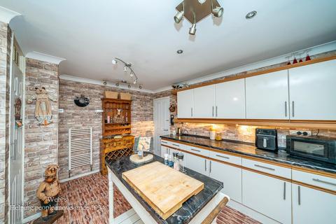 undefined, Cannock Road, Hednesford, Cannock WS12