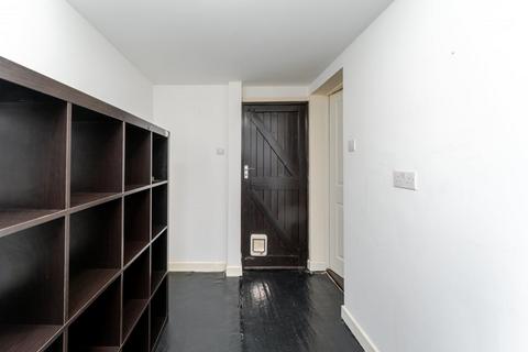undefined, Eleanor Close, Twerton, BA2