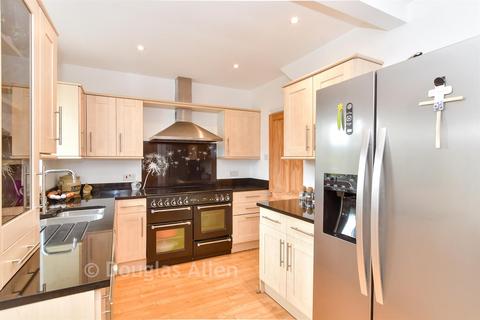 undefined, Roding View, Buckhurst Hill, Essex