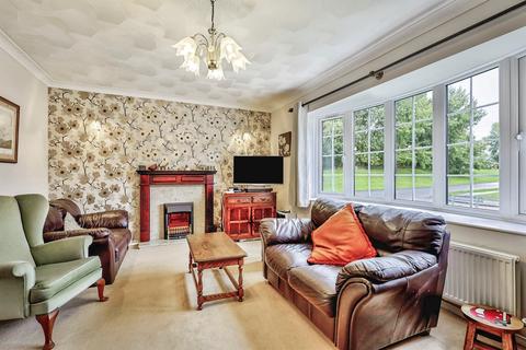undefined, Gable Close, Daventry