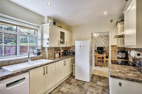 undefined, Gable Close, Daventry