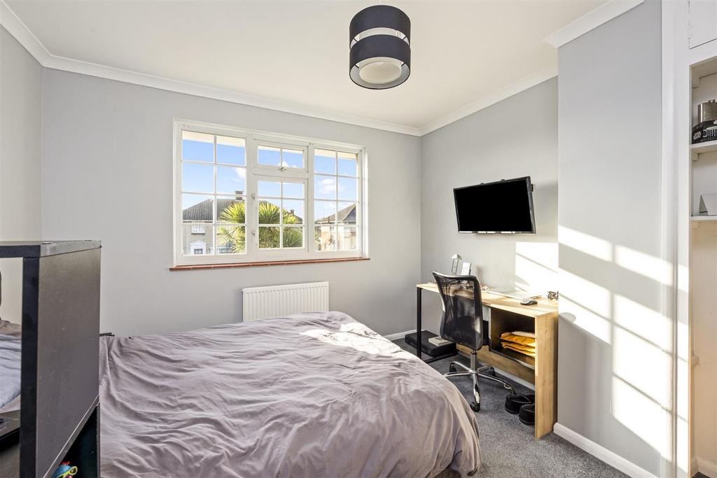 Nutley Crescent, 97-023.JPG