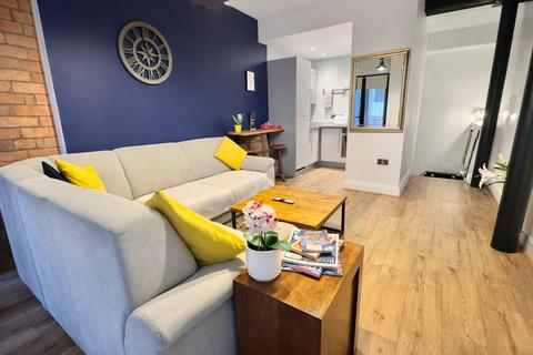 1 bedroom apartment for sale, Crosshall Street, Liverpool, Merseyside, L1