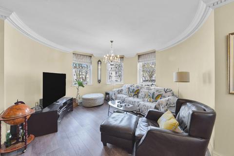 2 bedroom apartment for sale, Holland Park Avenue, Holland Park, W11