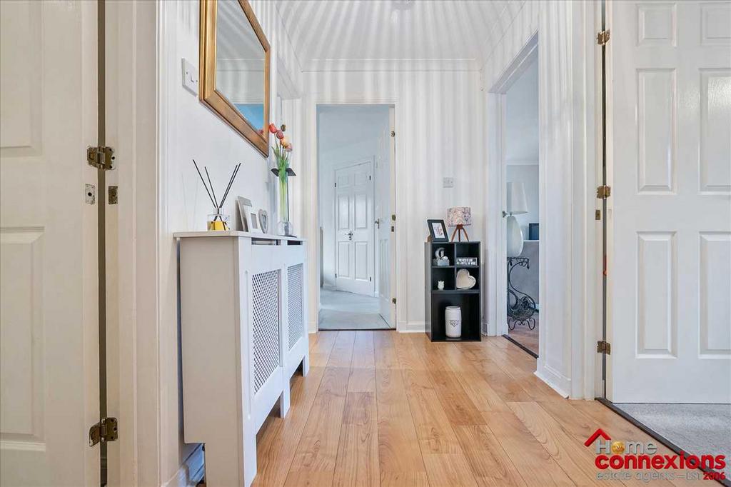 Entrance Hallway (1)