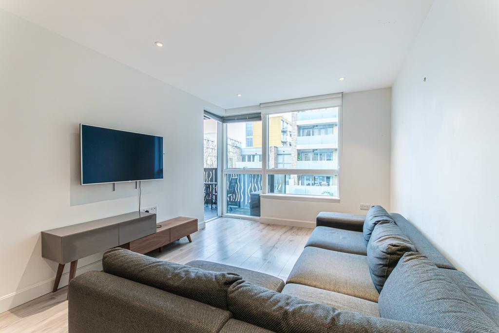 Living Area 2