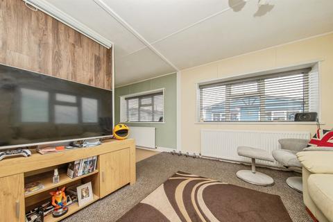 undefined, Whitehall Road, Colchester