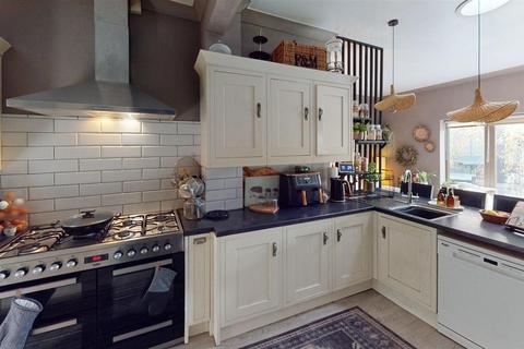 4 bedroom detached house for sale, Cop Lane, Penwortham, Preston