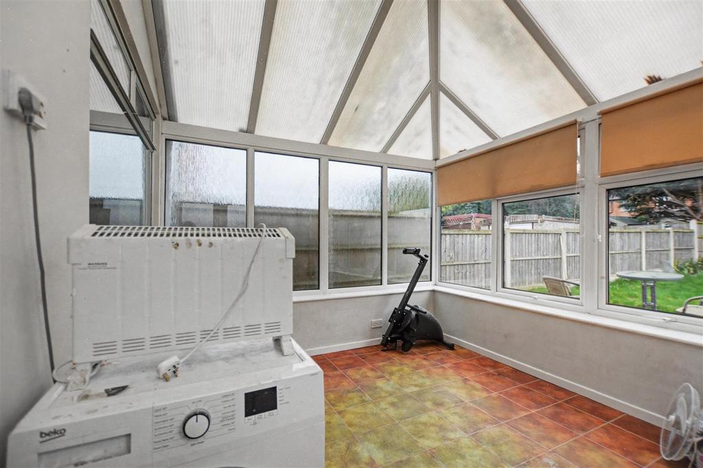 Conservatory 1.jpeg