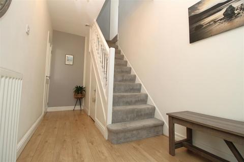 4 bedroom terraced house for sale, Wilton Drive, Whitley Bay