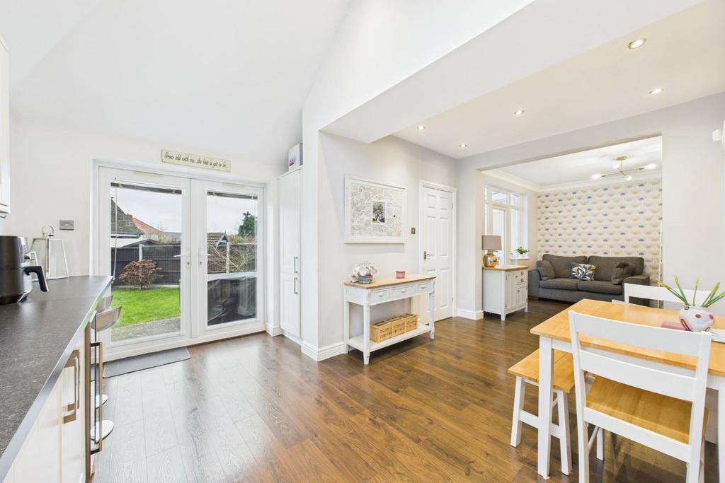 Open Plan Kitchen / Lounge / Diner