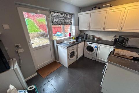 2 bedroom terraced house for sale, Bisell Way, Brierley Hill, DY5 2RZ