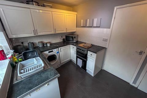 2 bedroom terraced house for sale, Bisell Way, Brierley Hill, DY5 2RZ