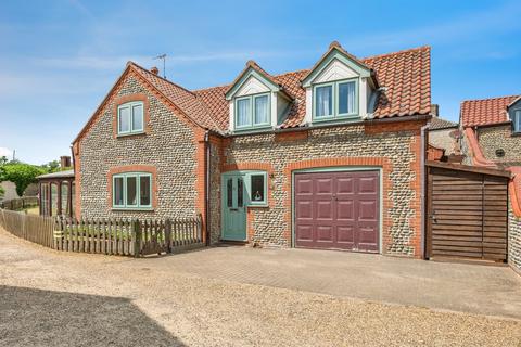 3 bedroom detached house for sale, Beach Road, Mundesley, Norwich