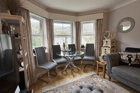 2 bedroom flat for sale, Alpine Road, Ventnor