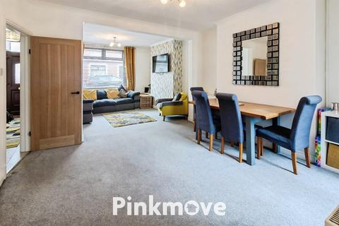 3 bedroom terraced house for sale, Trafalgar Street, Newport NP11