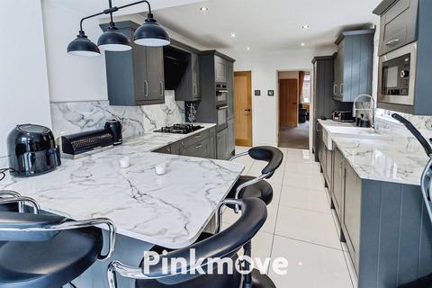 3 bedroom terraced house for sale, Trafalgar Street, Newport NP11